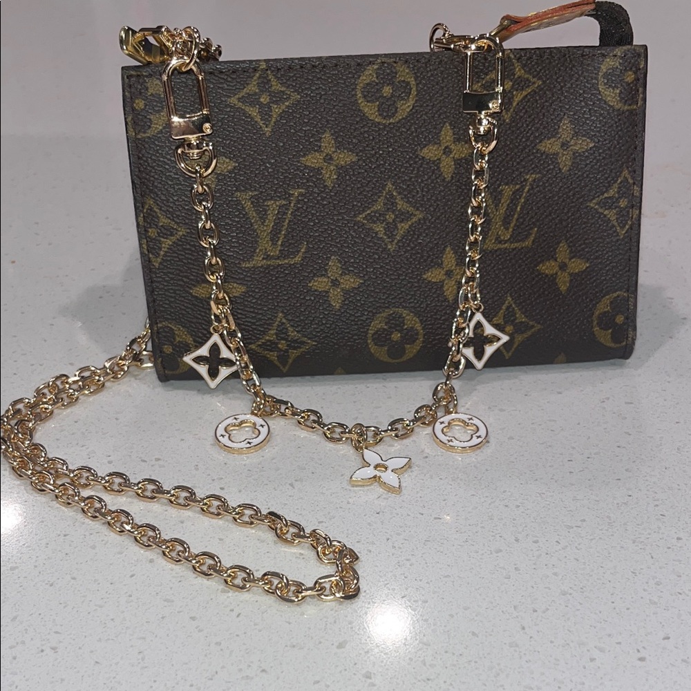 Luxury Designer Monogram Brown Bag with Gold Chain Pochette